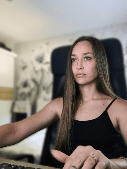 Jelena Smiljkovic hover